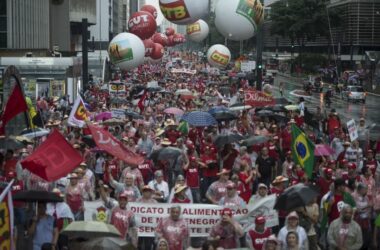 Manifestações populares marcaram o mês de março