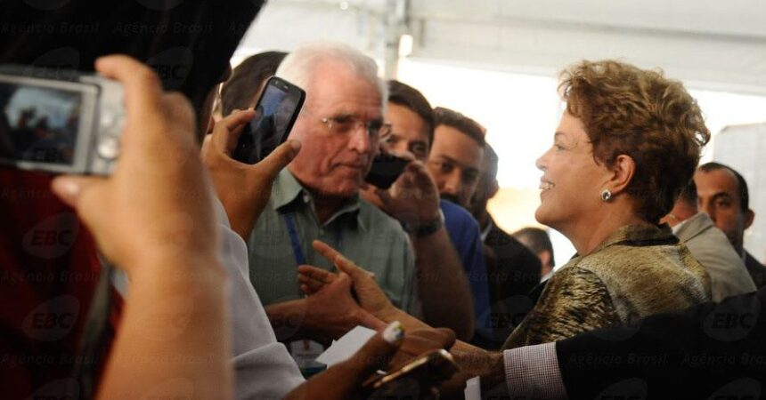 Para Dilma, terceirização não pode comprometer direitos dos trabalhadores