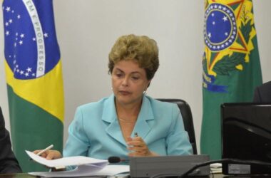 Dilma veta financiamento empresarial a campanhas eleitorais