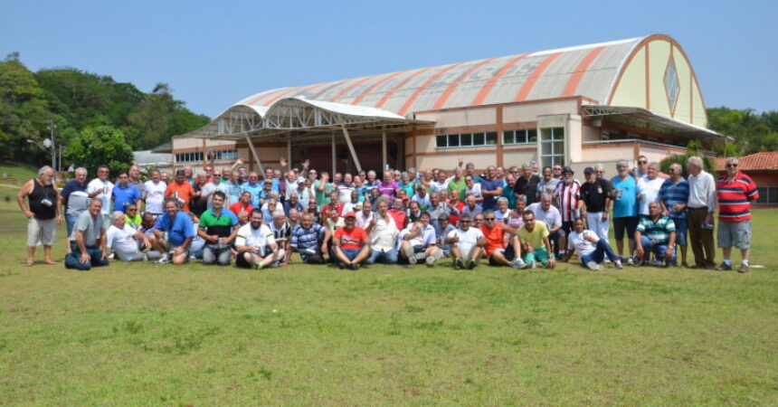 Tarde de muita risada e churrasco no 6 ° Encontro da Velha Guarda da KSB