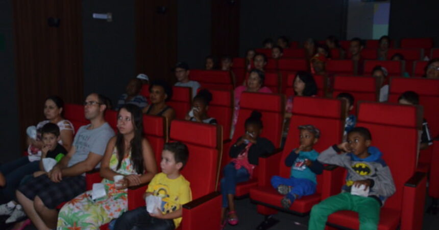 Cinema lotado em mais uma “Sessão Pipoquinha”