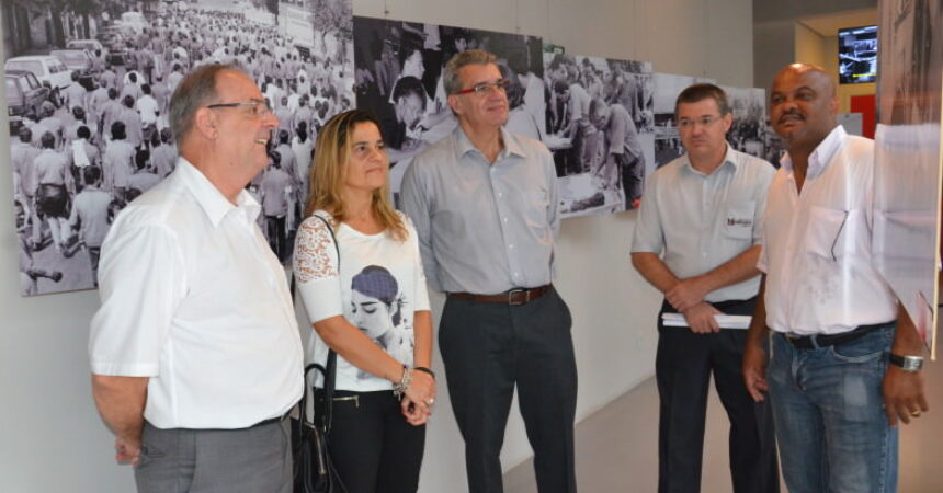 Diretoria da Mahle visita a sede e conhece o Museu do Metalúrgico