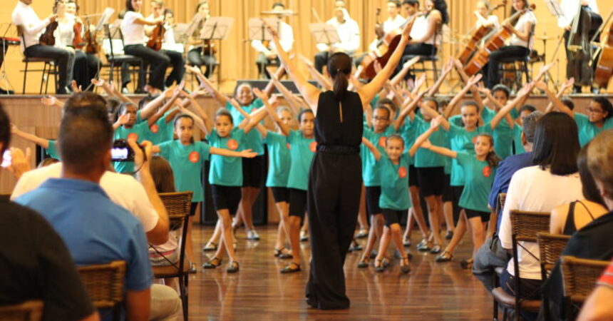 Concerto de Natal da Escola de Música de Jundiaí emociona no Espaço M