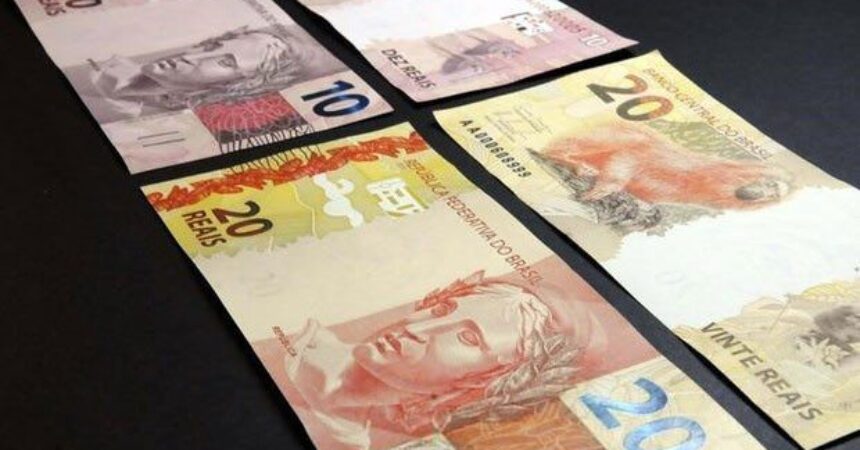 Salário mínimo será de R$ 880,00 a partir de 1 ° de janeiro