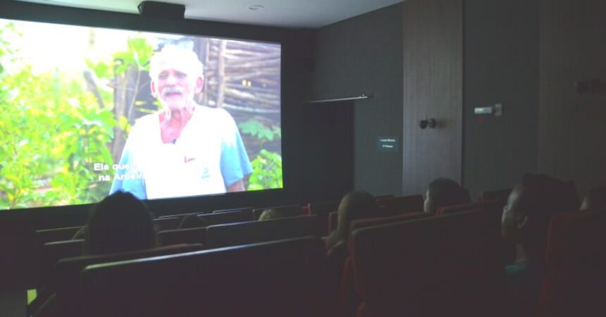 CineArte: Cinéfilos debatem â€œFélix, o Herói da Barraâ€