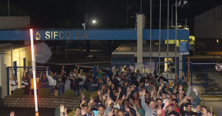 Greve na Sifco é suspensa. Empresa tem até à s 13 horas para pagar atrasados