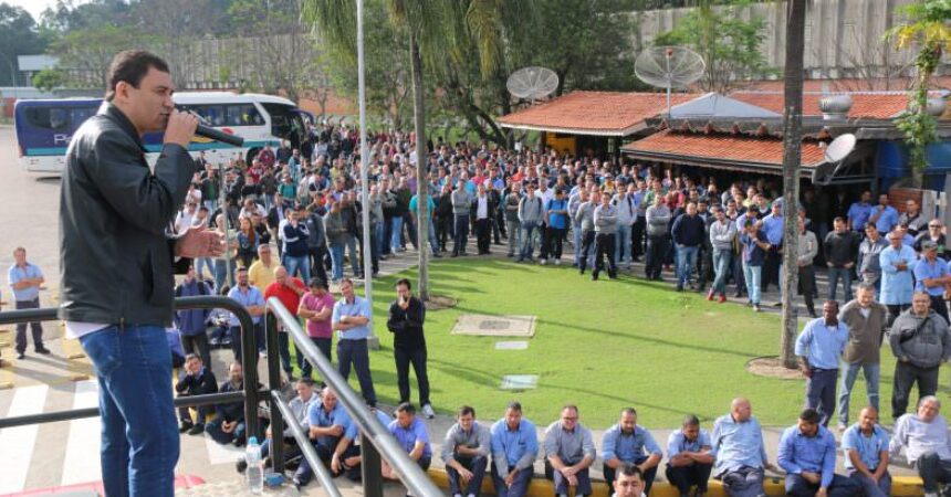 Campanha Salarial 2016: sindicalistas mobilizam trabalhadores