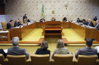 STF encerra sessão sem julgar recurso sobre terceirização