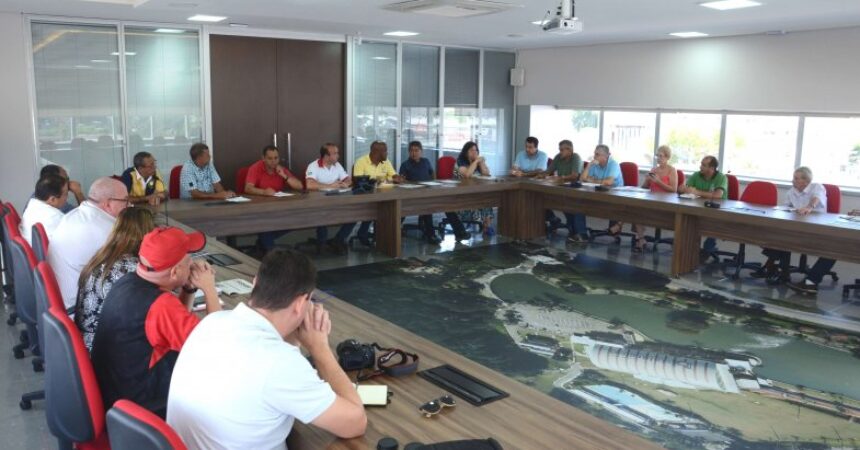 Dirigentes sindicais debatem ações contra as reformas da previdência e trabalhista