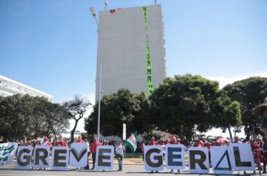 Reformas trabalhista e previdenciária serão foco de atenção do Congresso nesta semana