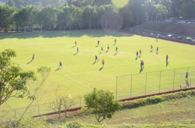 Jogos truncados e poucos gols na abertura do Torneio de Futebol dos Veteranos