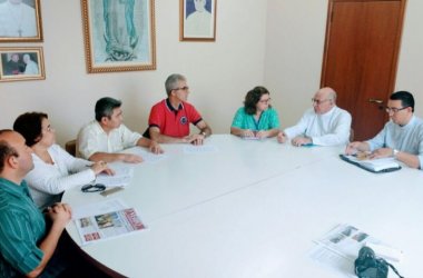 Bispo Dom Vicente Costa apoia mobilizações contra reformas