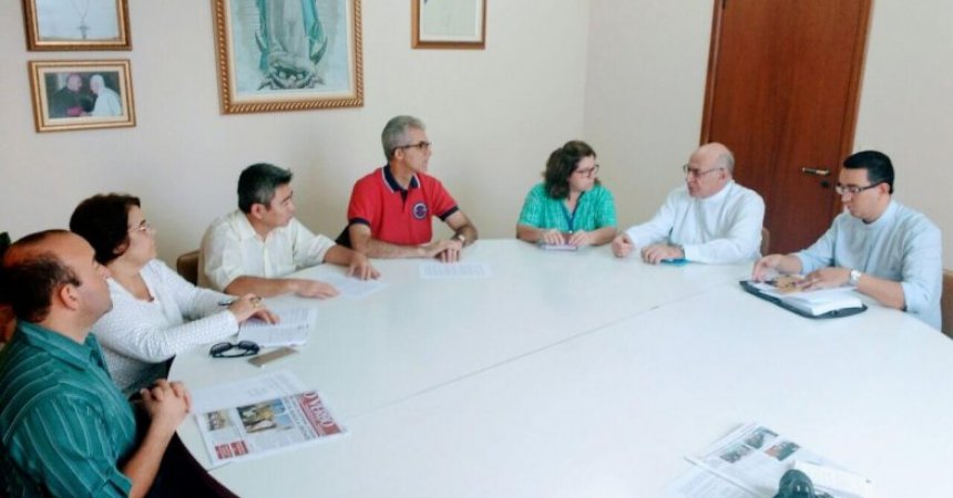 Bispo Dom Vicente Costa apoia mobilizações contra reformas