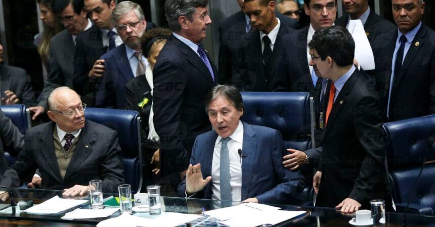 Senado aprova texto-base da reforma trabalhista com 50 votos a favor