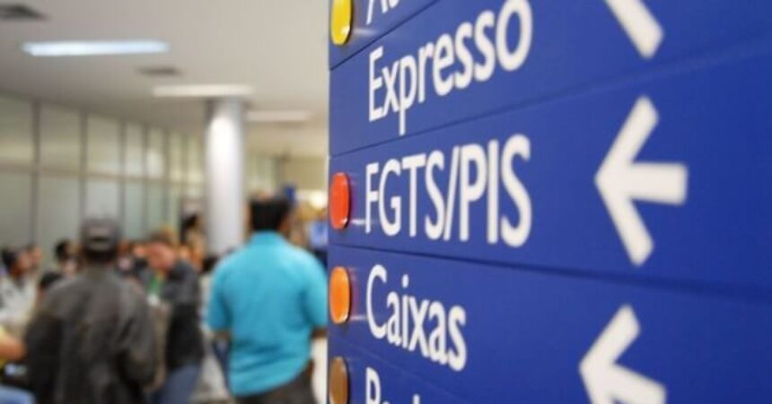 Pagamento do PIS/Pasep para trabalhadores com mais de 60 anos começa dia 24