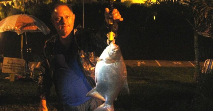 Pesca noturna no Lago Grande