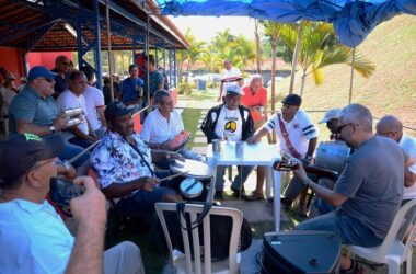 Companheiros da antiga OM da Krupp festejam os bons tempos