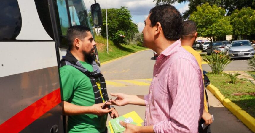 Sindicalistas fazem trabalho de base em torno da MP 905