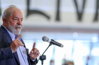 Lula faz discurso marcante no Sindicato dos Metalúrgicos do ABC