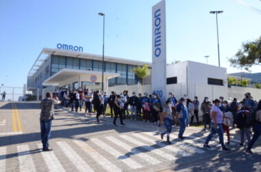 Sindicato em ação: trabalhadores da Omron reivindicam PLR e outros benefícios