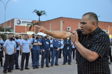 Trabalhadores da Joyson votam pela permanência da cesta básica