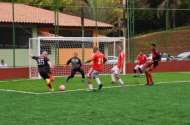 Festival de Futebol marca a reinauguração da quadra de society