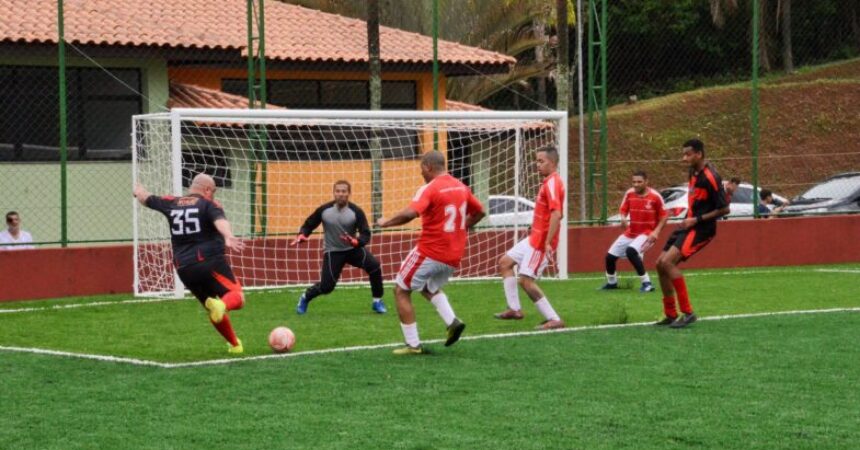 Festival de Futebol marca a reinauguração da quadra de society