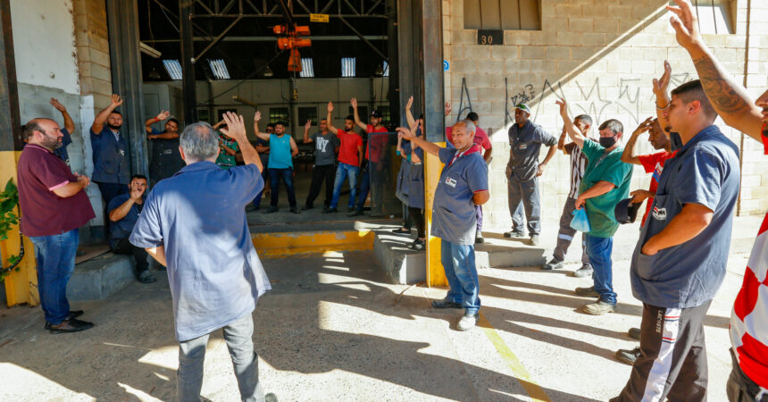 Mobilização dos trabalhadores garante PLR na TRA Eletromecânica de Campo Limpo