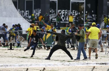 Centrais Sindicais exigem medidas enérgicas e exemplares contra atos terroristas