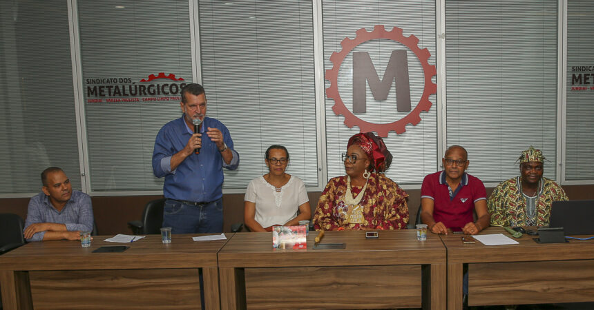 Palestra Dia Internacional da Mulher: União na luta por direitos