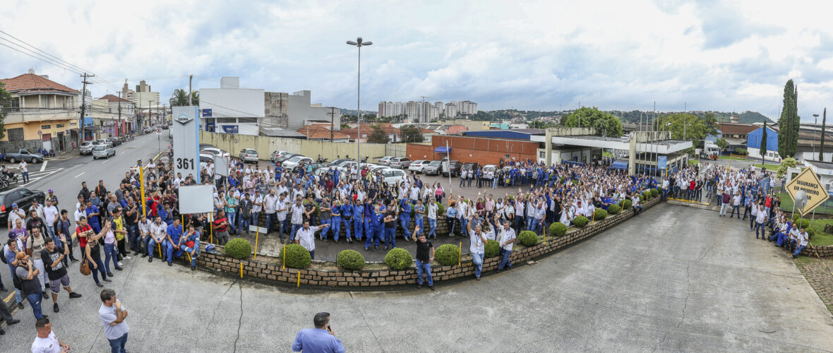 Aprovada em assembleia redução de jornada e salários na Dana