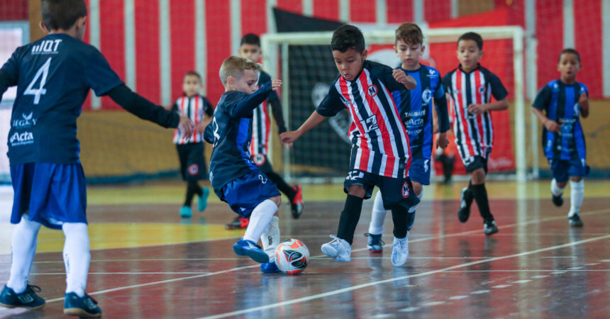 Futsal Sub 7, 8, 9 e 10. Confira os resultados e as fotos da rodada de sábado, 29