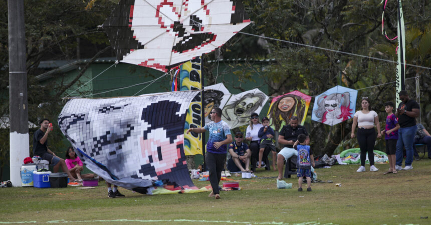 O 1° Festival Artístico de Pipas traz uma alegria colorida para o Clube de Campo