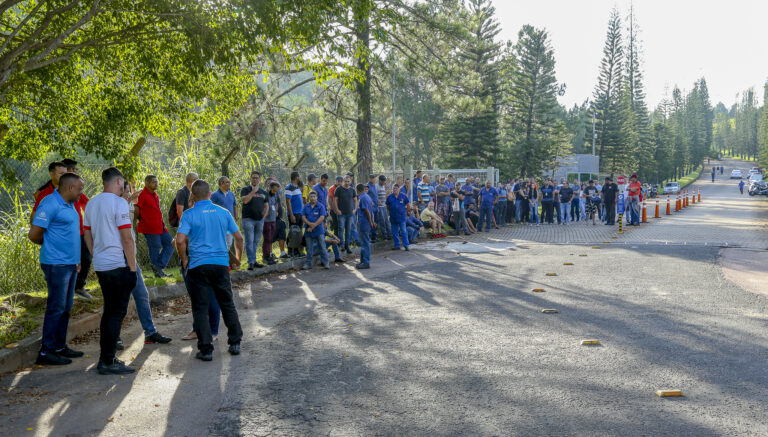 Assembleia de conscientização na Prensa Jundiaí a respeito do PPR