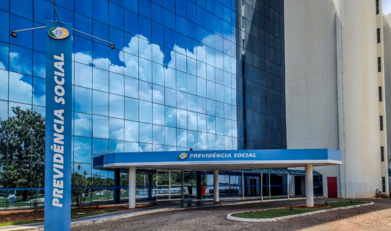 INSS: Aposentados e Pensionistas Podem Bloquear Cobranças Indevidas de Associações – Saiba Como!