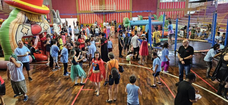 Sindicato faz festa das crianças para a APAE de Várzea Paulista