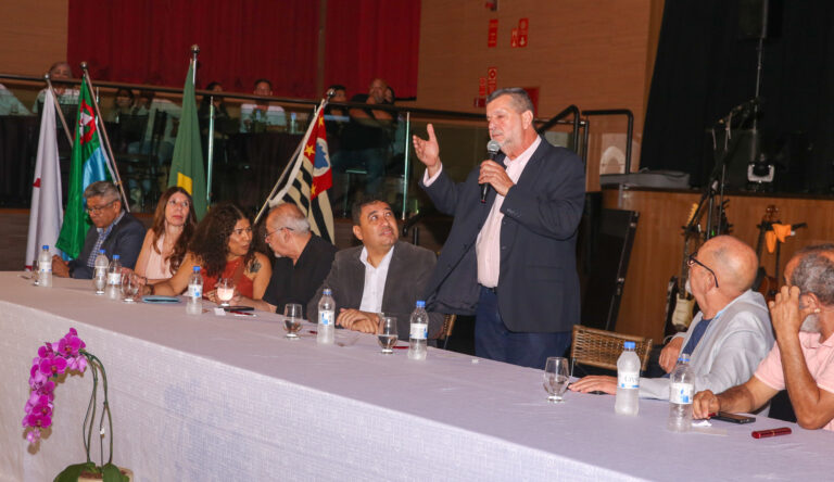 Nova Diretoria Toma Posse