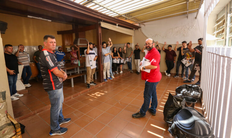 Trabalhadores da ER Analítica aprovam acordo de folgas e compensações