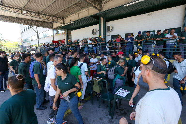 Trabalhadores da Brasilata aprovam reajuste salarial em votação secreta