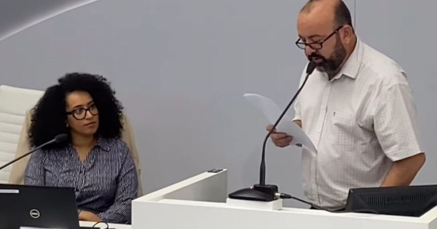 Vice-presidente do Sindicato participa da Tribuna Livre na Câmara de Jundiaí Vice-presidente do Sindicato participa da Tribuna Livre na Câmara de Jundiaí