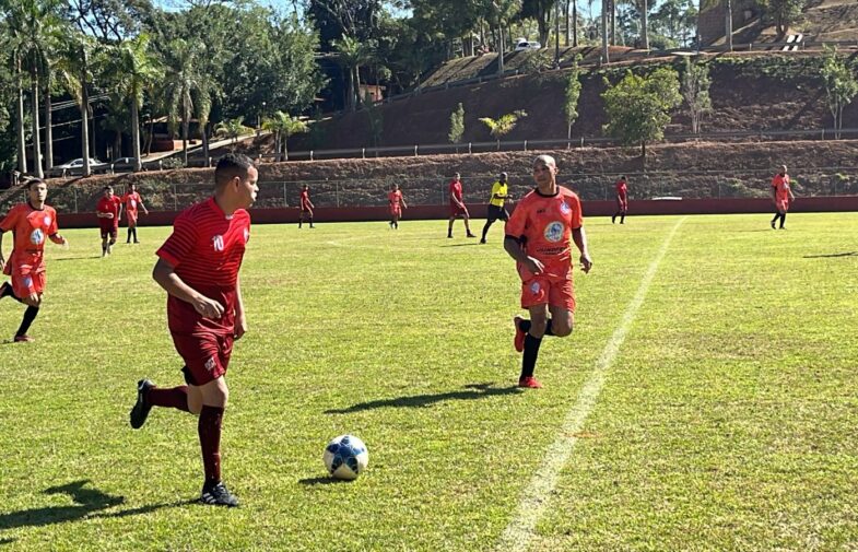 Chuva de gols no futebol dos metalúrgicos