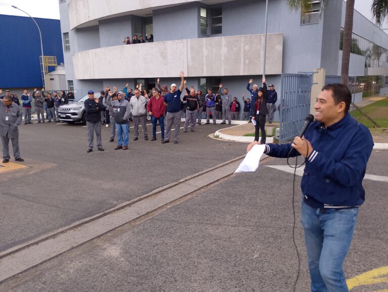 Trabalhadores na Sulzer aprovam PLR em assembleia