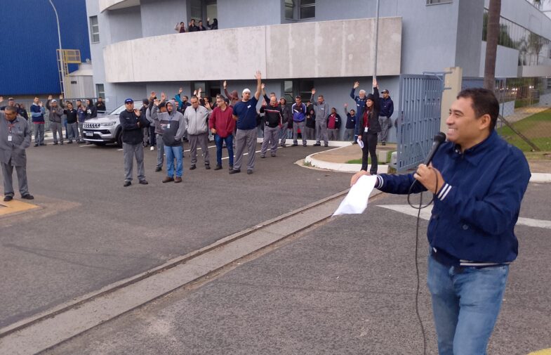 Trabalhadores na Sulzer aprovam PLR em assembleia