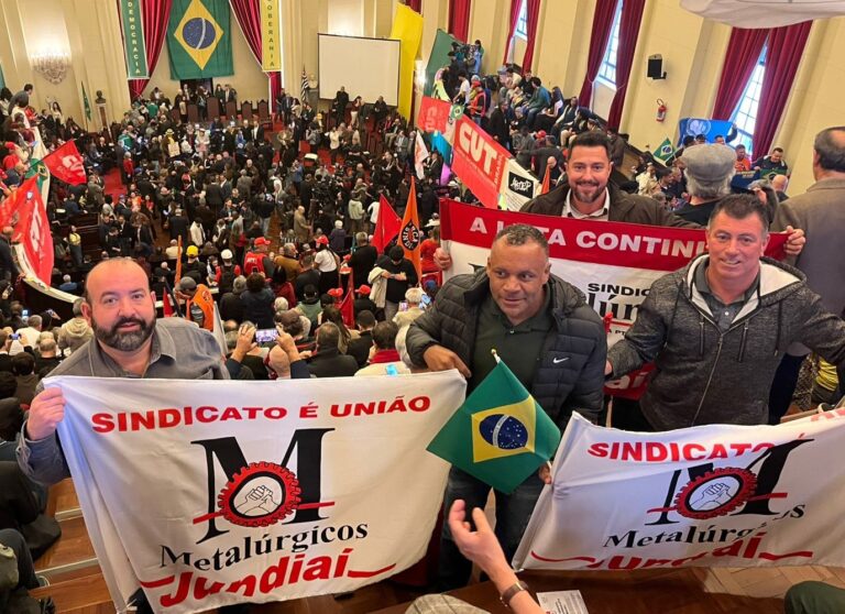 Sindicato participa de ato em defesa da soberania nacional