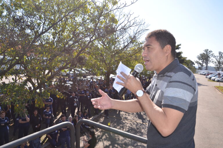 Uma luta contínua por uma jornada de trabalho justa e necessária