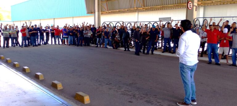 Assembleia na Maccaferri aprova PLR e jornada de trabalho