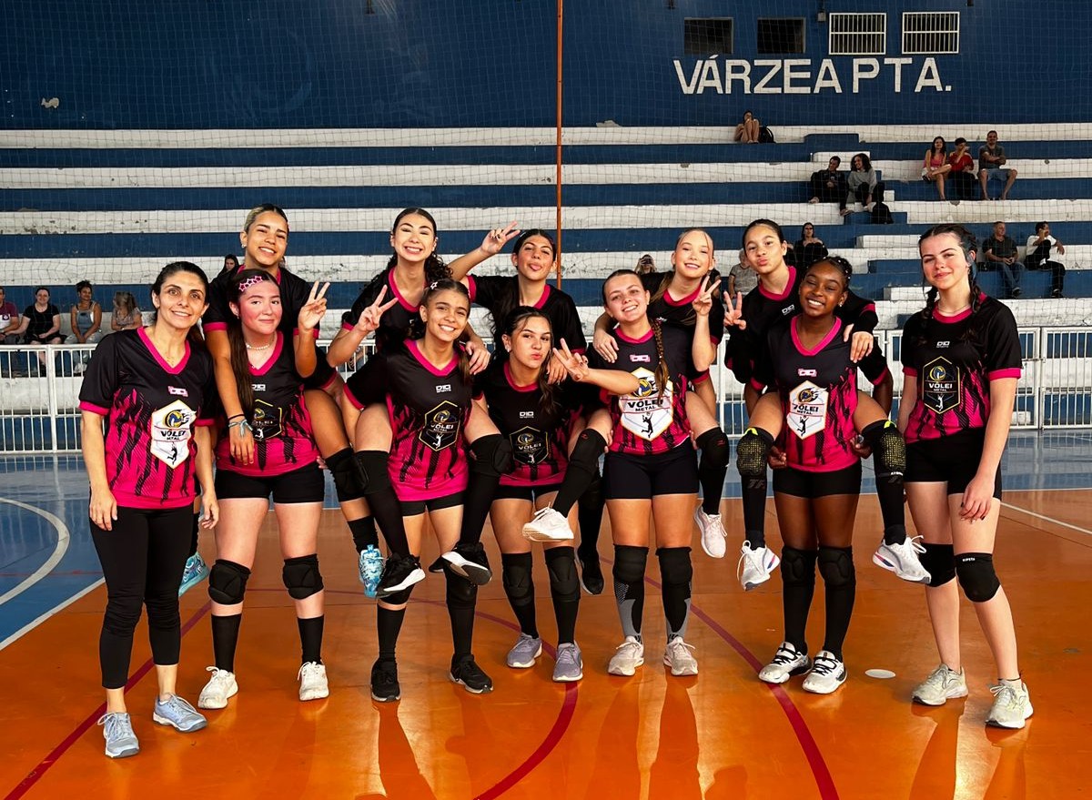 Sub-15 de vôlei feminino do Sindicato vence amistoso contra Várzea Paulista